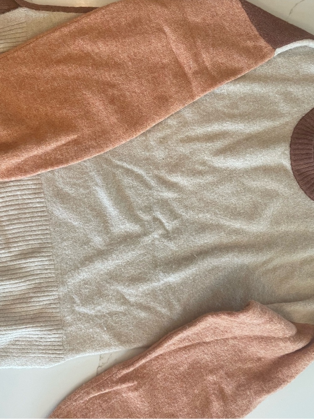 Madewell Colorblock Crewneck Sweater in Dusty Rose and Cream